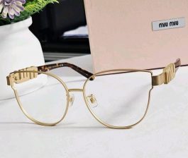Lunettes de marques femmes 240